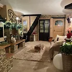 فيلة Il Piccolo Paradiso
