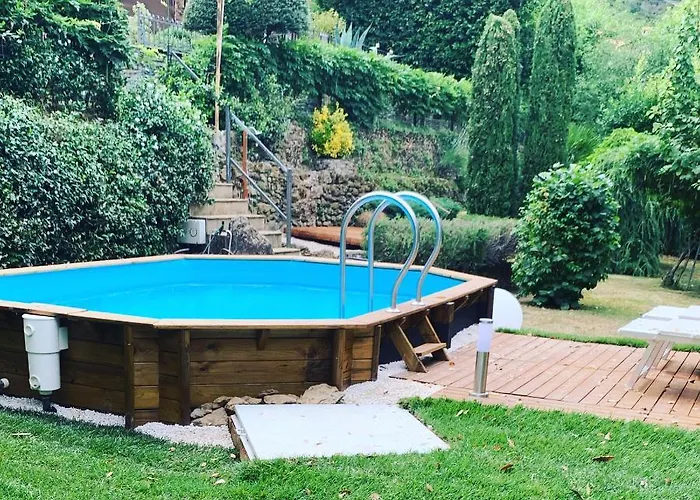 Il Piccolo Paradiso Вилла Серавецца