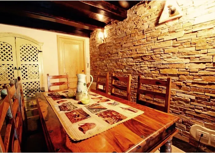 Il Piccolo Paradiso Вилла Серавецца