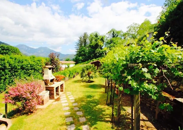 Il Piccolo Paradiso Вилла Серавецца